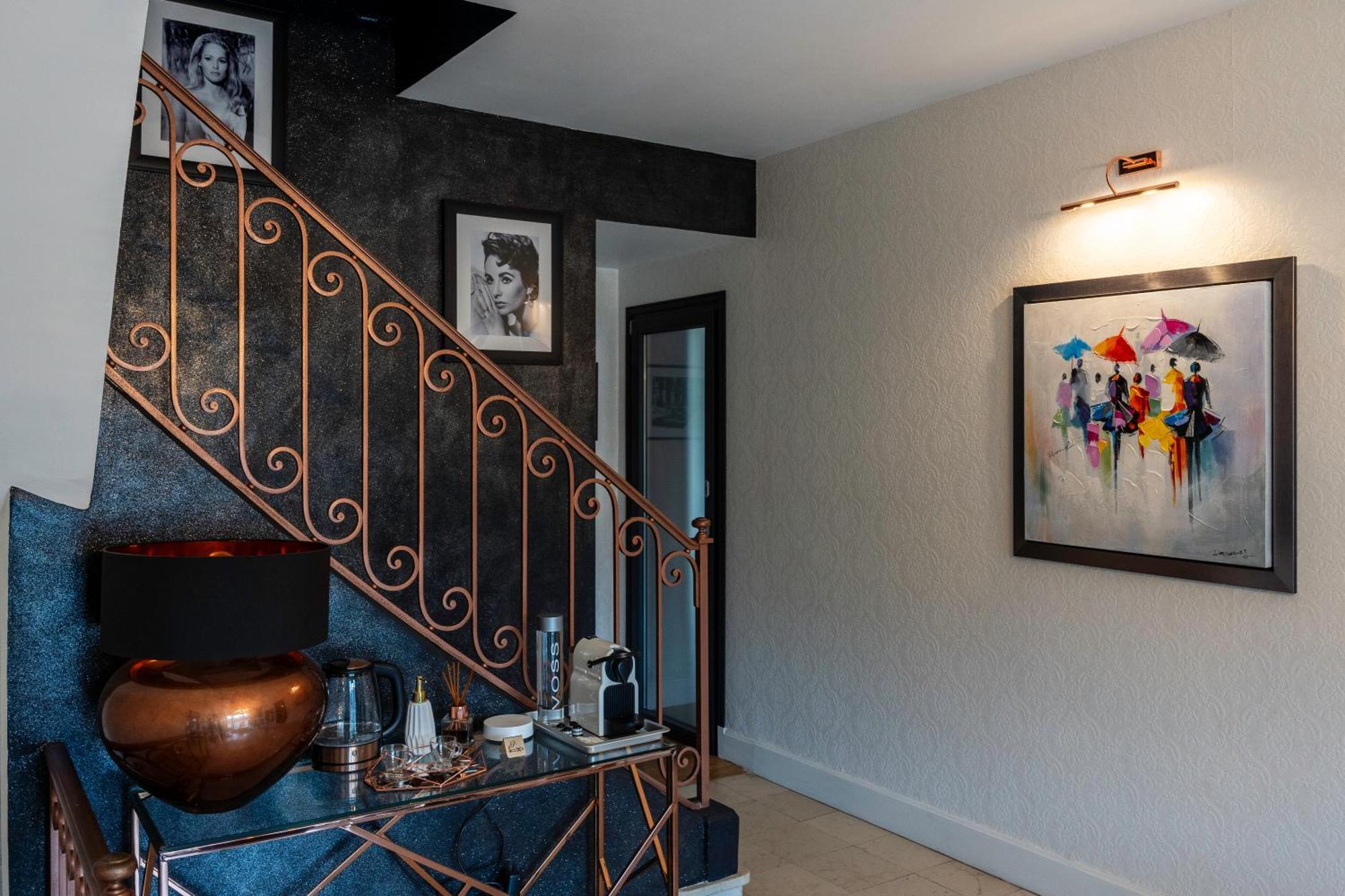Bed and Breakfast Les Etoiles Тоннер Экстерьер фото