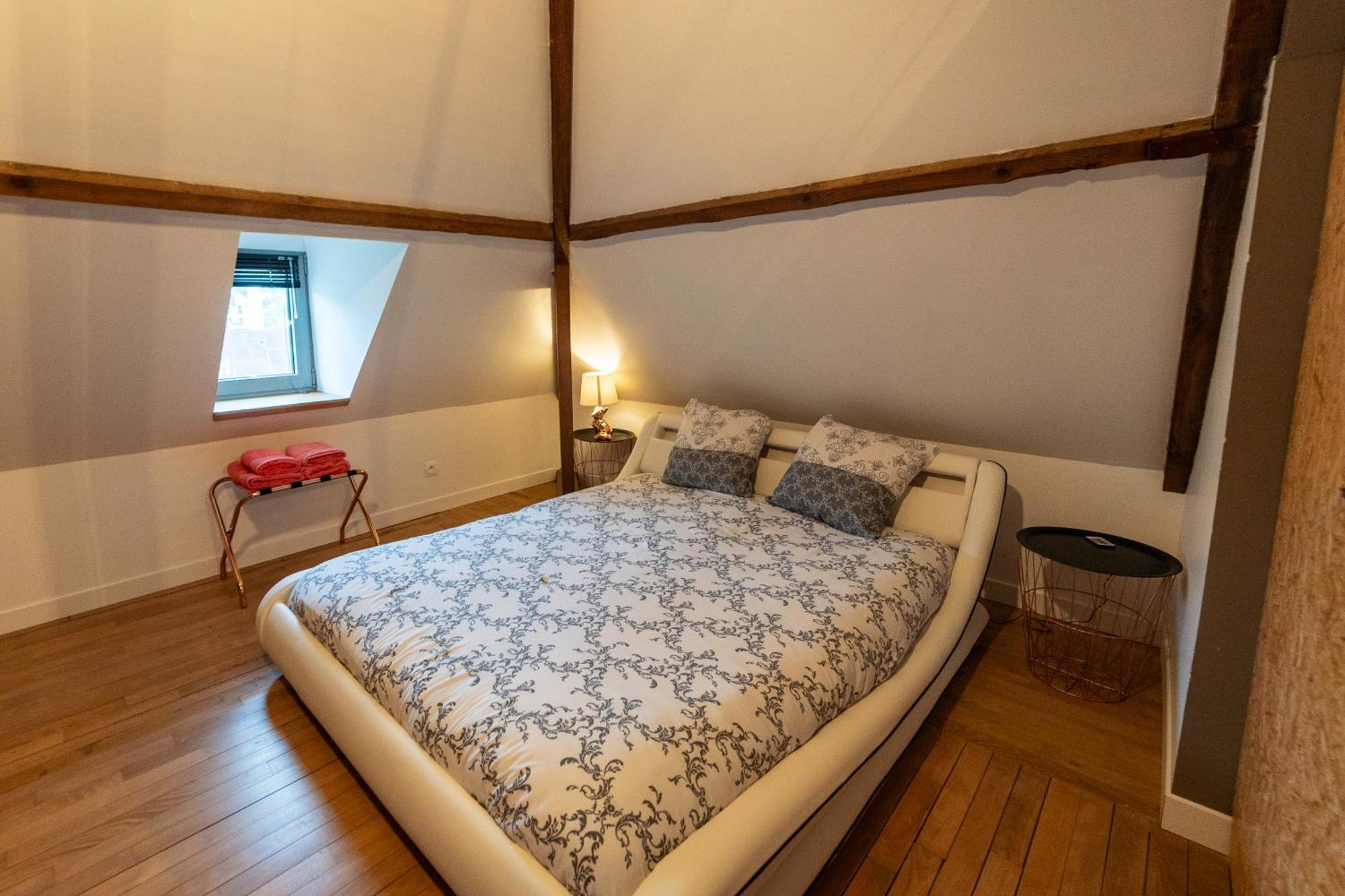 Bed and Breakfast Les Etoiles Тоннер Экстерьер фото